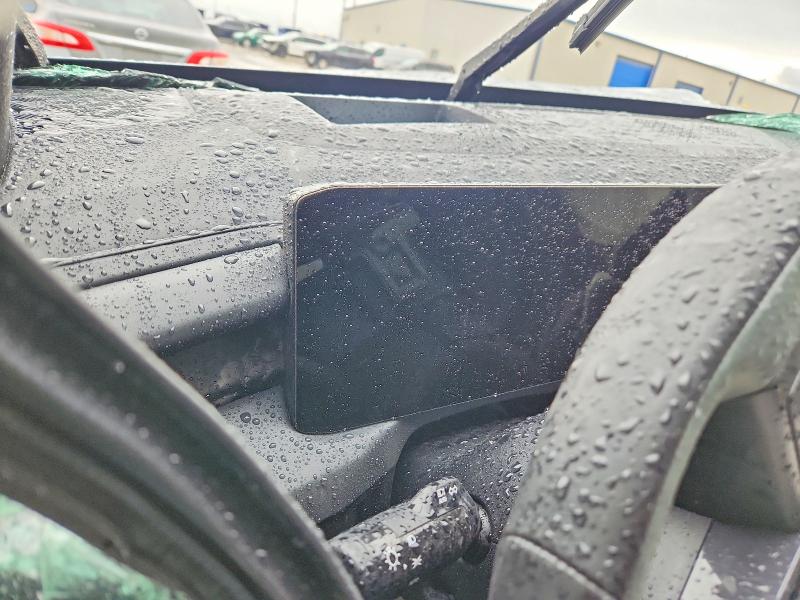 2027 Kia Telluride VIN 5XYPLES1XVG017768 COPART salvage auction — ALL OVER, TX - NONREPAIRABLE TITLE, sold $6,100 on 2026-07-07 (photo 9)