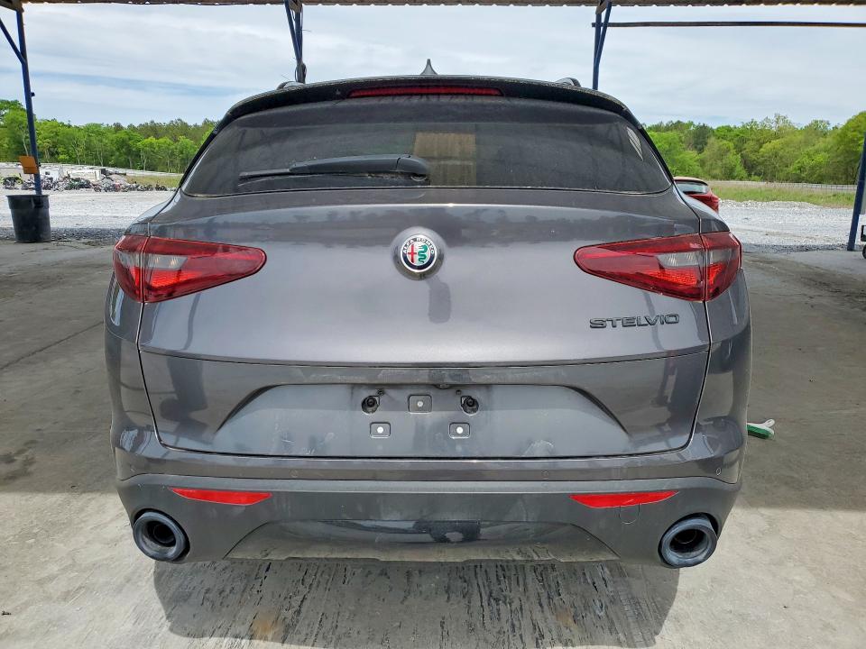 2019 Alfa romeo Stelvio VIN ZASPAJAN4K7C70457 COPART salvage auction — MINOR DENT/SCRATCHES, VA - CERTIFICATE OF TITLE (P), sold $5,000 on 2026-07-30 (photo 6)