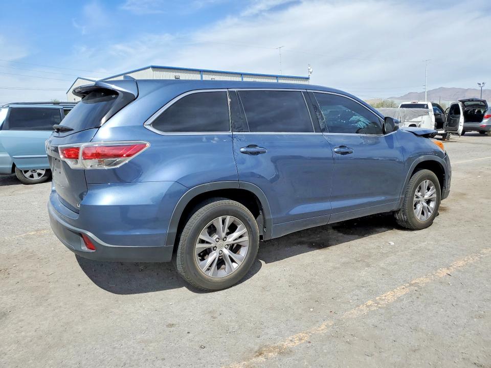 2014 Toyota Highlander VIN 5TDZKRFH4ES034725 COPART salvage auction — FRONT END, Nv - Salvage Title, sold $3,550 on 2026-07-28 (photo 3)