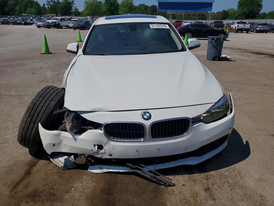 2016 BMW 3er VIN WBA8E1G59GNU12293 COPART salvage auction — FRONT END, Id - Salvage Certificate Of Title, sold $375 on 2026-07-06 (photo 5)