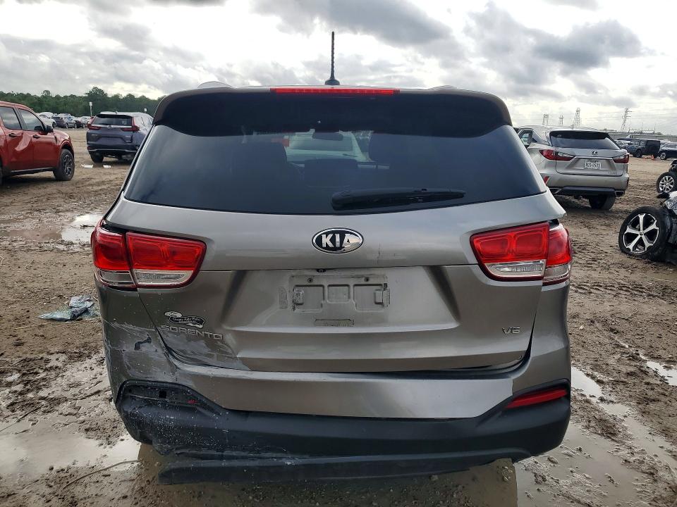 2017 Kia Sorento VIN 5XYPG4A57HG196875 COPART salvage auction — FRONT END, Tx - Salvage Vehicle Title, sold $575 on 2026-07-17 (photo 6)
