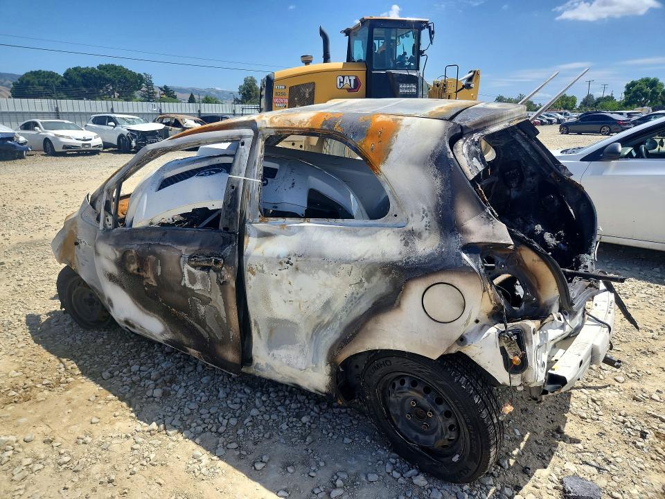 2007 Toyota Yaris VIN JTDJT923075067086 COPART salvage auction — BURN, Ca - Non-Repairable Vehicle Cert, sold $50 on 2026-07-09 (photo 2)