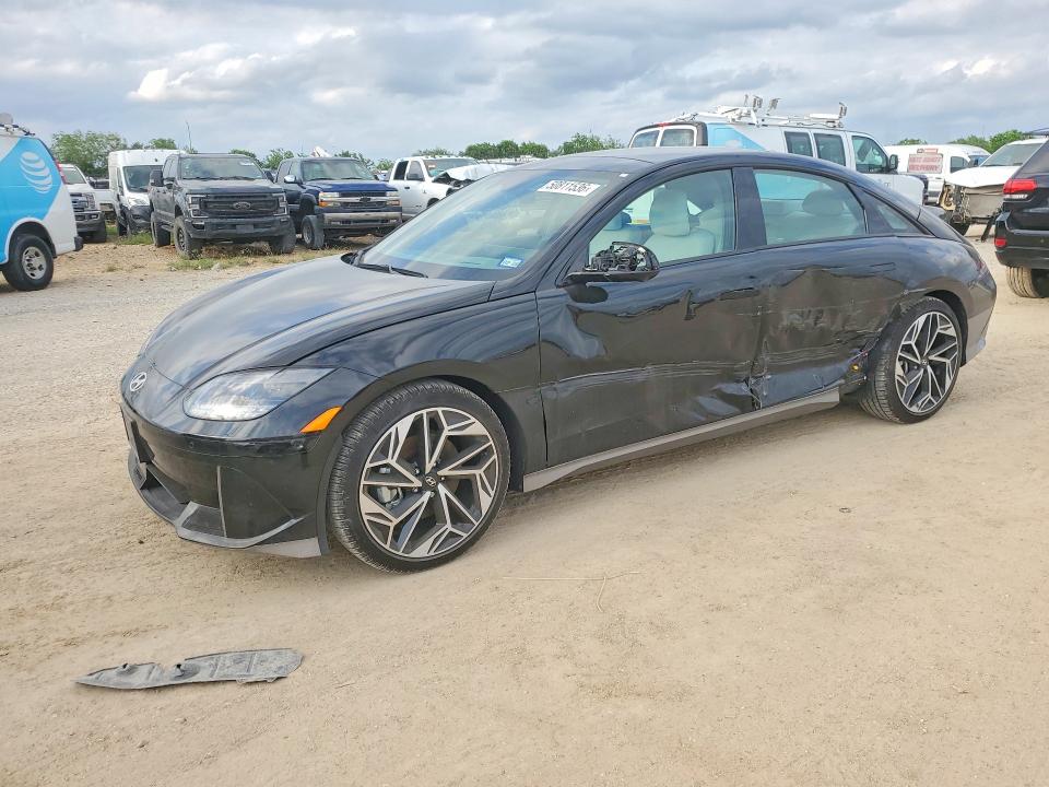 2025 Hyundai Ioniq 6 VIN KMHM54AA2SA095865 COPART salvage auction — SIDE, TX - SALVAGE VEHICLE TITLE, sold $14,500 on 2026-07-30 (photo 1)