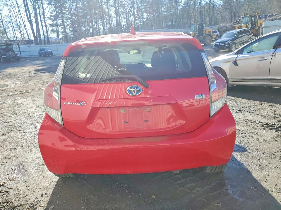 2016 Toyota Prius VIN JTDKDTB36G1118015 COPART salvage auction — FRONT END, Vt - Cert Of Title-Salvage Vehicle, sold $2,400 on 2026-07-06 (photo 6)