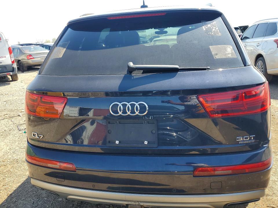 2017 Audi Q7 VIN WA1VAAF70HD012662 COPART salvage auction — NORMAL WEAR, IL - CERTIFICATE OF TITLE, sold $3,750 on 2026-07-02 (photo 6)