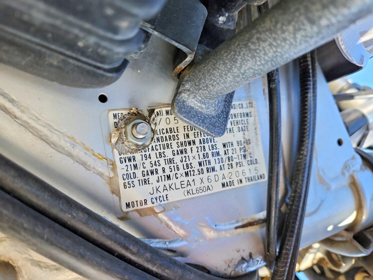 2006 Kawasaki KL650 VIN JKAKLEA1X6DA20615 COPART salvage auction — Front End, CO - PUBLIC - SALVAGE TITLE, sold $150 on 2026-07-02 (photo 8)