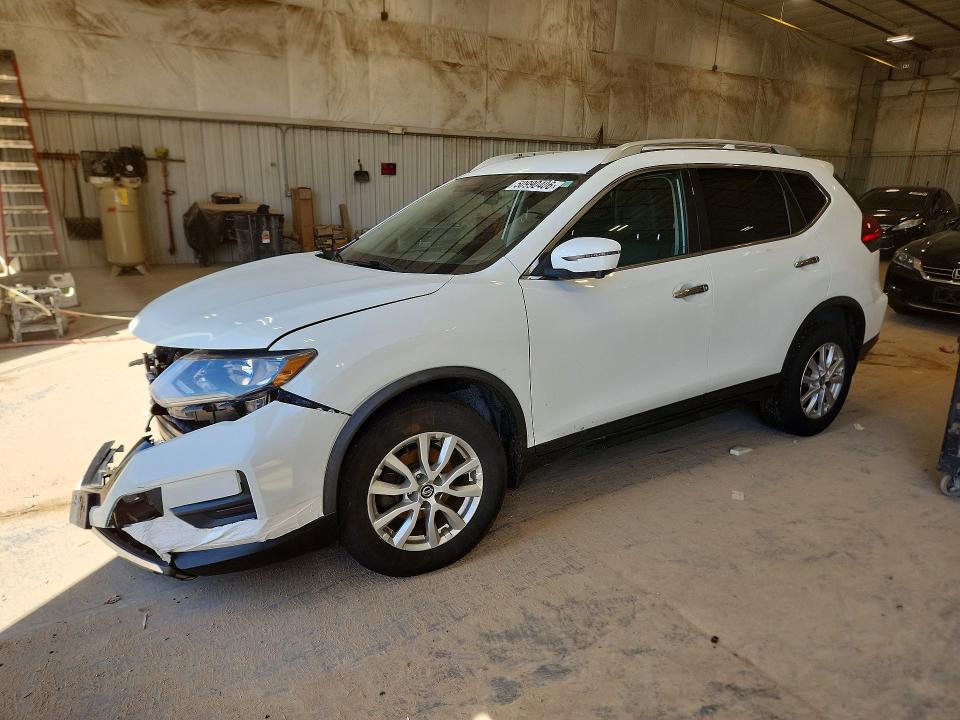 2017 Nissan Rogue VIN KNMAT2MV5HP597212 COPART salvage auction — FRONT END, WI, sold $750 on 2026-07-15 (photo 1)