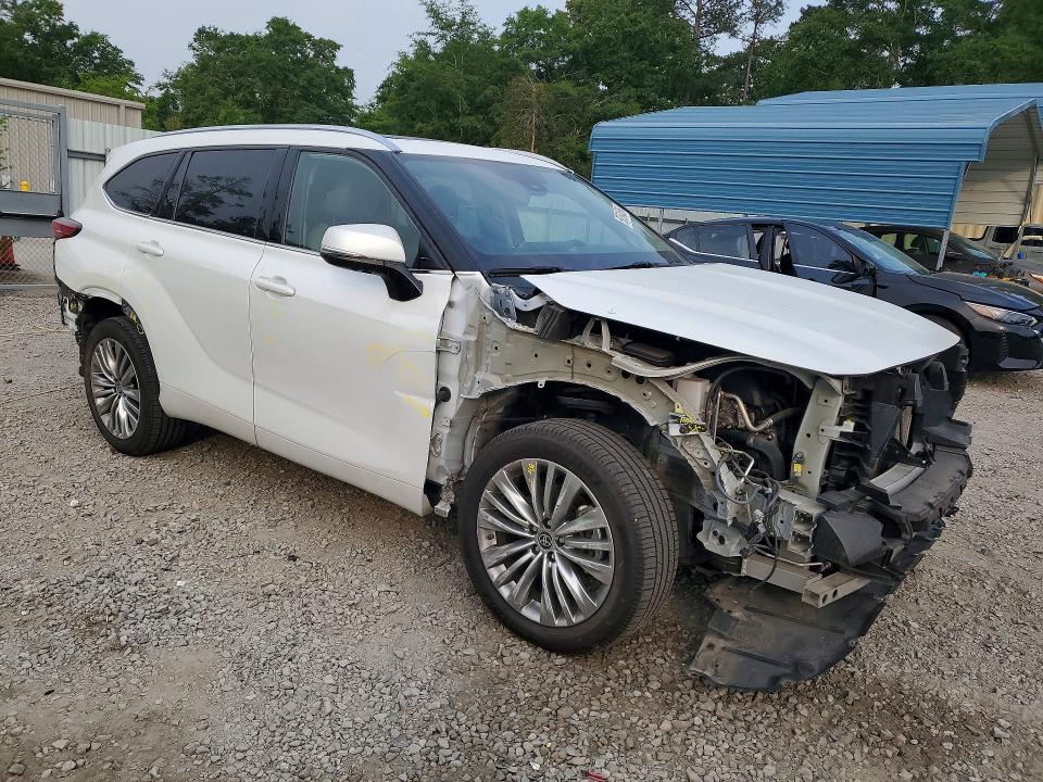 2022 Toyota Highlander VIN 5TDFZRAH4NS130571 COPART salvage auction — FRONT END, Ga - Cert Of Title-Salvage, sold $22,000 on 2026-07-07 (photo 4)