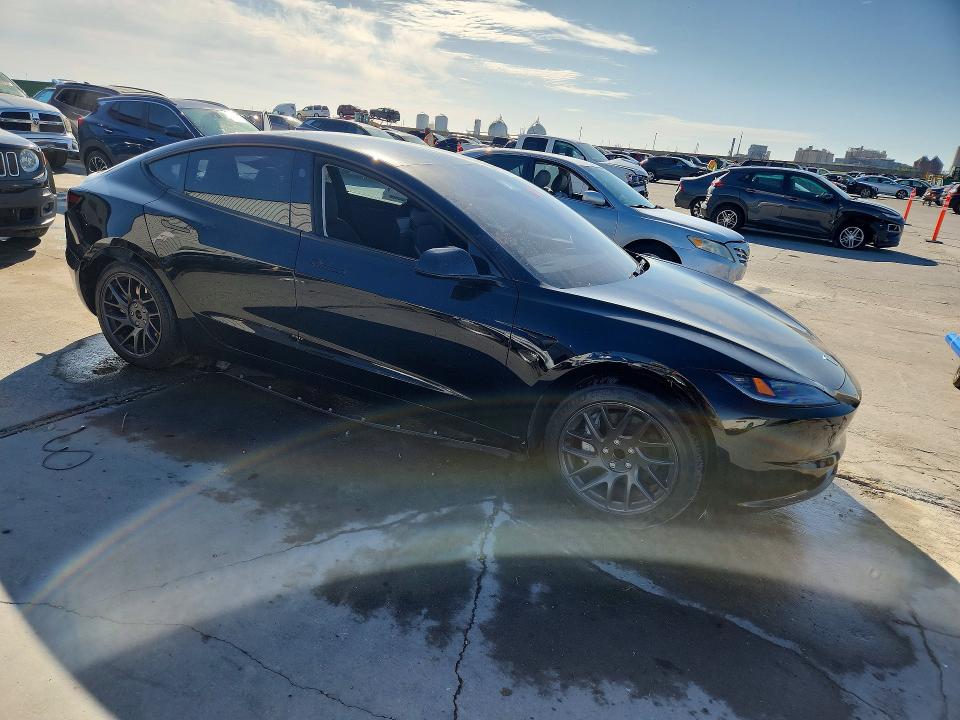 2025 Tesla Model 3 VIN 5YJ3E1EA8SF921182 COPART salvage auction — REAR END, LA, sold $150 on 2026-07-22 (photo 4)