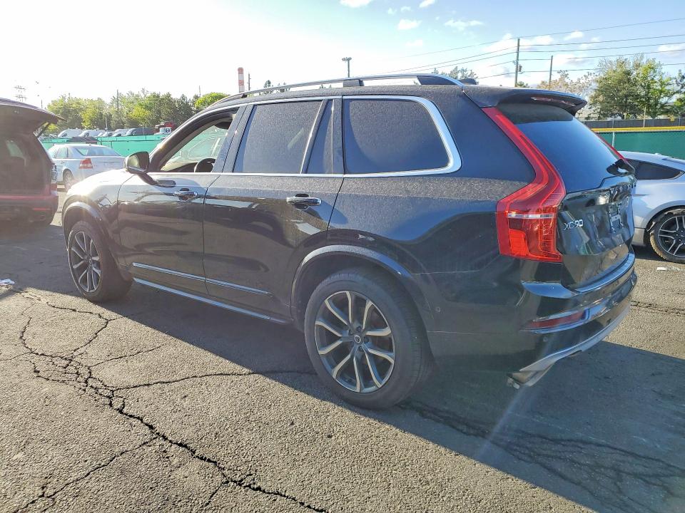 2016 Volvo Xc90 VIN YV4A22PK6G1094355 COPART salvage auction — MINOR DENT/SCRATCHES, CO - DIS/DLR/EXP ONLY CLEAN TITLE, sold $3,000 on 2026-07-02 (photo 2)