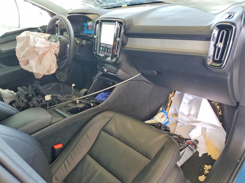2023 Volvo VIN YV4K92HK8P2921541 COPART salvage auction — FRONT END, GA - BILL OF SALE - PARTS ONLY, sold $3,800 on 2026-08-13 (photo 8)