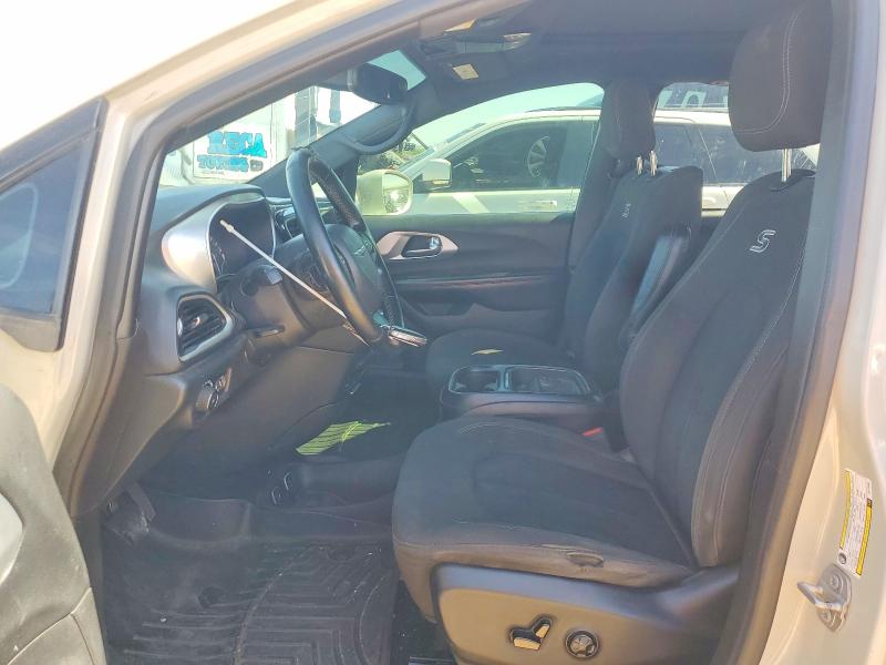 2020 Chrysler Pacifica VIN 2C4RC1FG1LR173500 COPART salvage auction — REAR END, Tx - Salvage Vehicle Title, sold $3,500 on 2026-07-09 (photo 7)