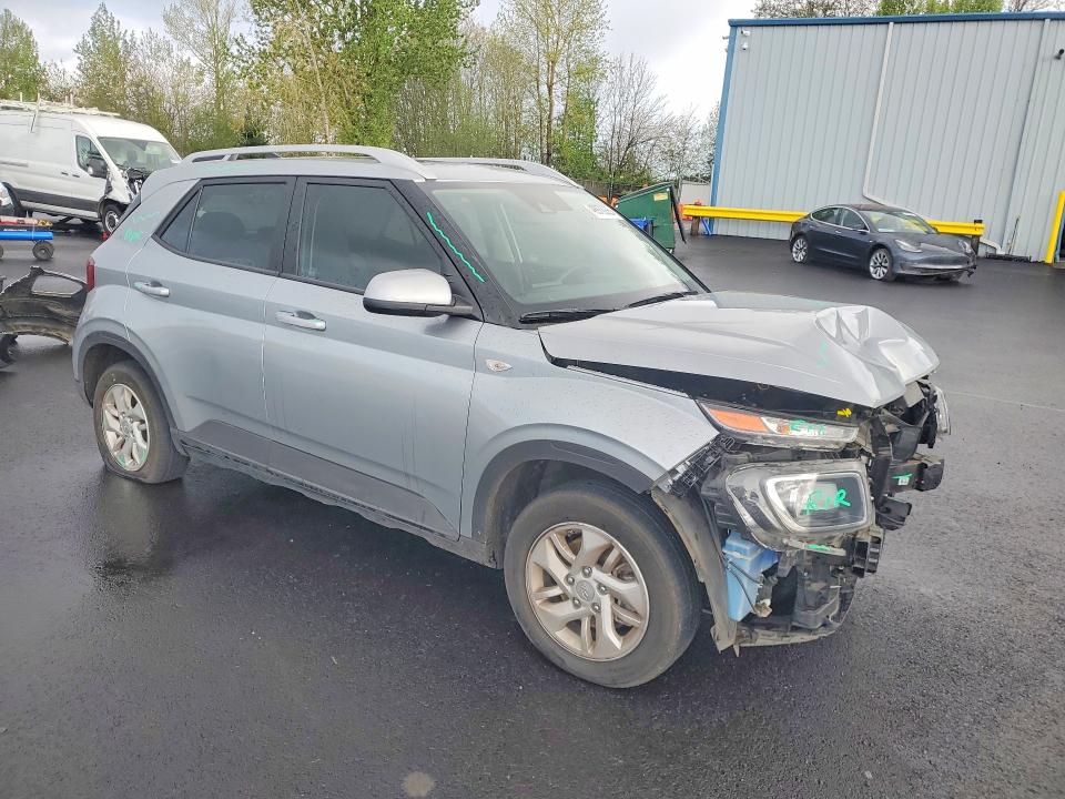 2020 Hyundai Venue VIN KMHRC8A36LU018114 COPART salvage auction — FRONT END, Or - Salvage Title Certificate, sold $2,450 on 2026-07-06 (photo 4)