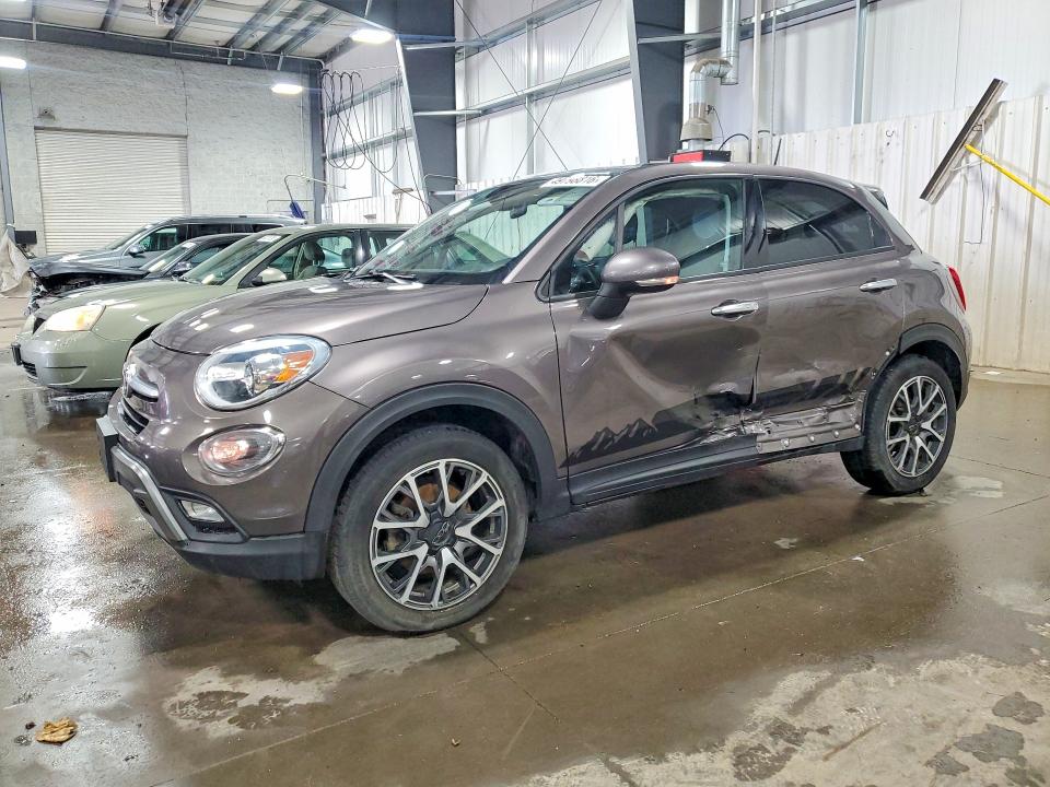 2017 Fiat 500 VIN ZFBCFYCB8HP518628 — COPART salvage auction photo