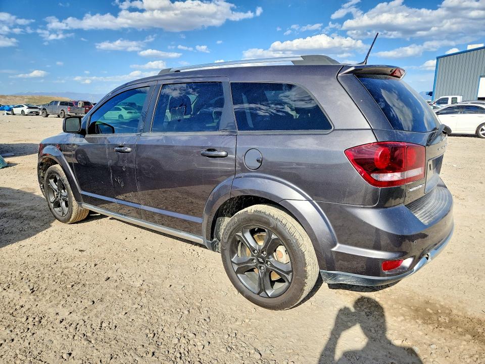 2020 Dodge Journey VIN 3C4PDCGB3LT266874 COPART salvage auction — MINOR DENT/SCRATCHES, Id - Certificate Of Title, sold $1,900 on 2026-07-02 (photo 2)
