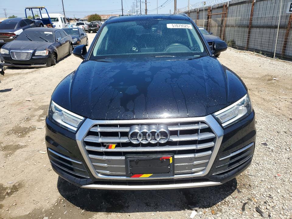 2020 Audi Q5 VIN WA1ANAFY5L2040599 COPART salvage auction — MINOR DENT/SCRATCHES, Ca - Dis/Dlr/Exp Only Clean Title (P), sold $8,200 on 2026-07-07 (photo 5)