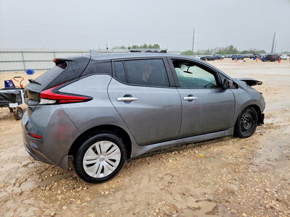 2023 Nissan Leaf VIN 1N4AZ1BV1PC558107 COPART salvage auction — Front End, TX - CERTIFICATE OF TITLE, sold $800 on 2026-05-07 (photo 3)