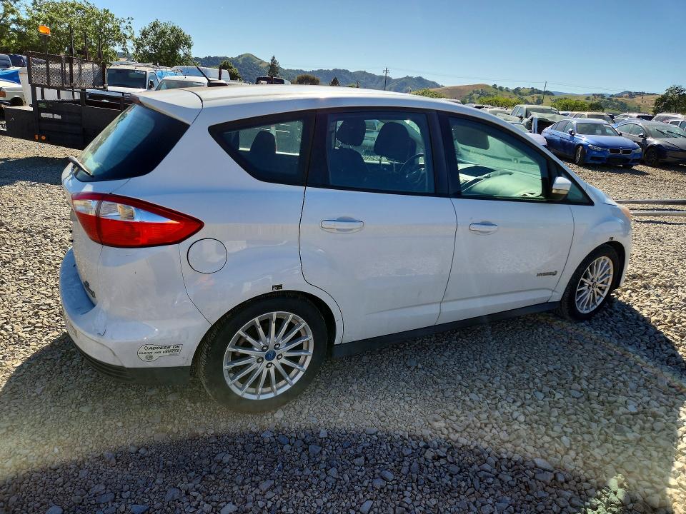 2013 Ford C-max VIN 1FADP5AU5DL524542 COPART salvage auction — MINOR DENT/SCRATCHES, Ca - Dis/Dlr/Exp Only Clean Title, sold $1,400 on 2026-07-02 (photo 3)