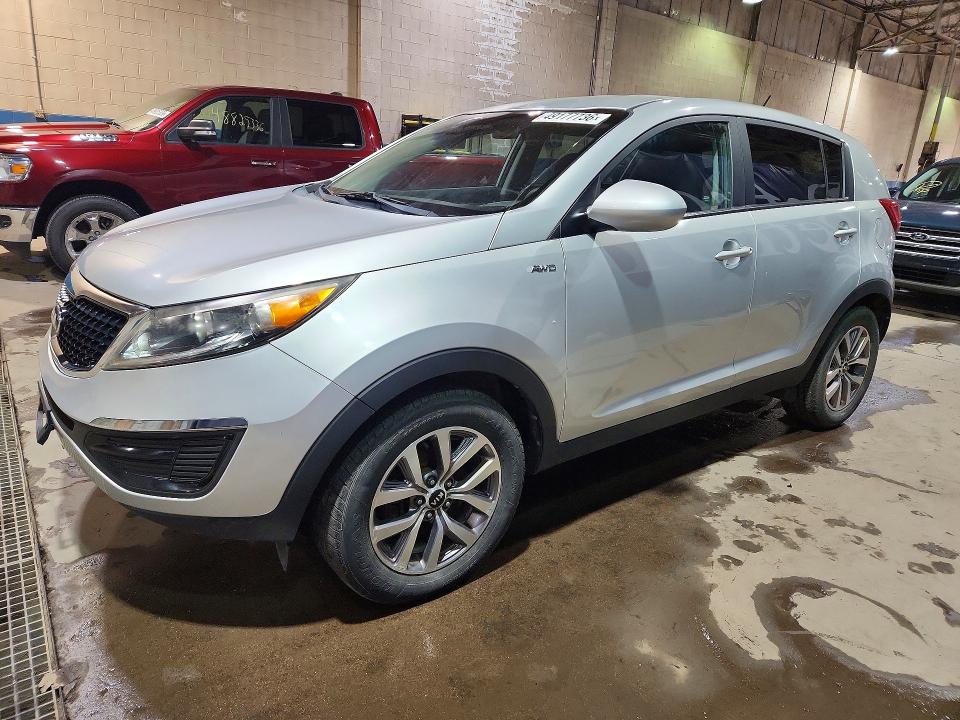 2016 Kia Sportage VIN KNDPBCACXG7850609 COPART salvage auction — MINOR DENT/SCRATCHES, MI - CERTIFICATE OF TITLE, sold $1,700 on 2026-07-10 (photo 1)