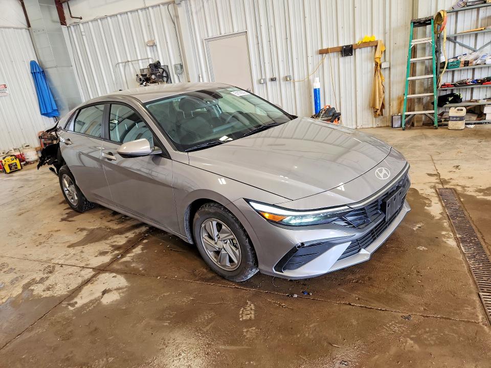 2025 Hyundai Elantra VIN KMHLL4DG5SU055246 COPART salvage auction — REAR END, Wi - Junked Vehicle Bill Of Sale, sold $6,700 on 2026-07-06 (photo 4)