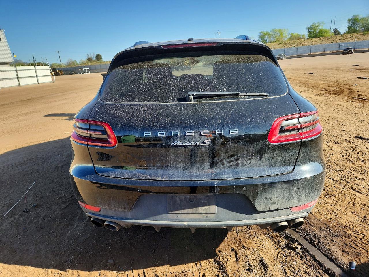 2016 Porsche Macan VIN WP1AB2A5XGLB57322 COPART salvage auction — Side, TX - DIS/DLR/EXP ONLY SALVAGE TITLE, sold $3,050 on 2026-07-01 (photo 6)