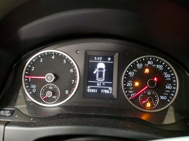 2014 Volkswagen Tiguan VIN WVGBV3AX6EW543358 COPART salvage auction — SIDE, Mn - Cert Of Title-Prior Salvage, sold $525 on 2026-07-14 (photo 9)