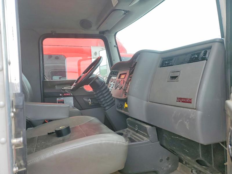 2016 Kenworth T370 VIN 2NKHHJ7XXGM496912 COPART salvage auction — SIDE, UT - SALVAGE CERTIFICATE, sold $29,500 on 2026-07-08 (photo 9)