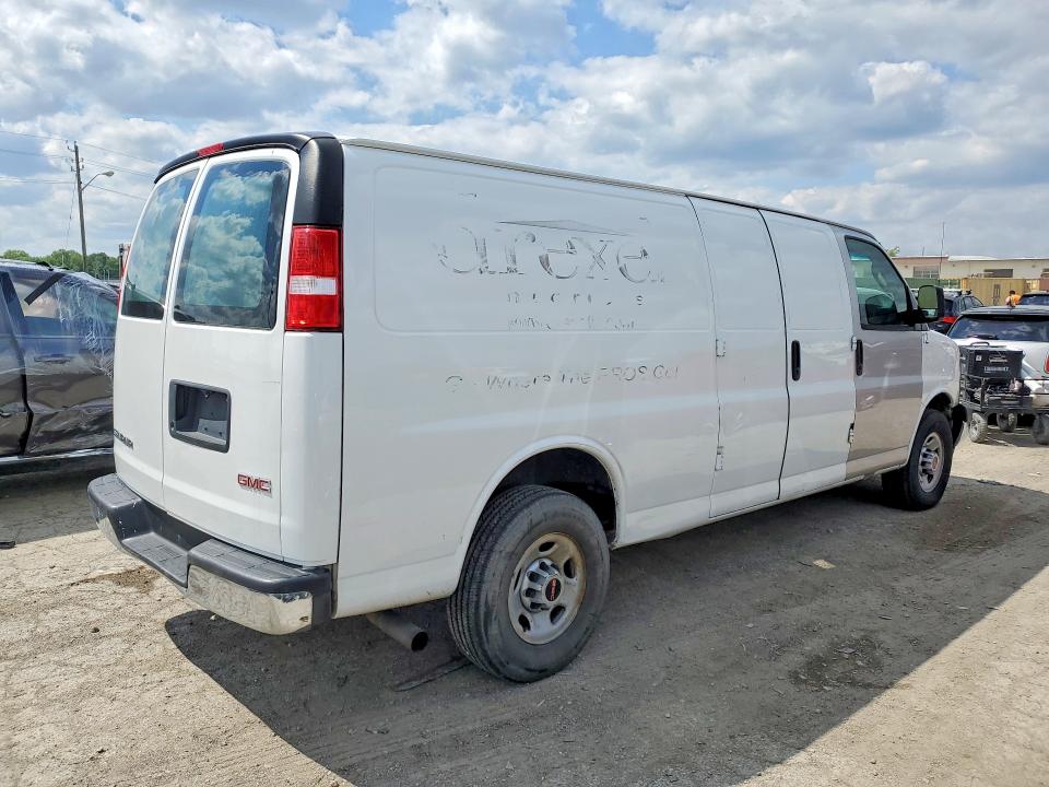 2017 Gmc Savana VIN 1GTW7BFF5H1161799 COPART salvage auction — MECHANICAL, In - Certificate Of Title, sold $1,600 on 2026-07-09 (photo 3)