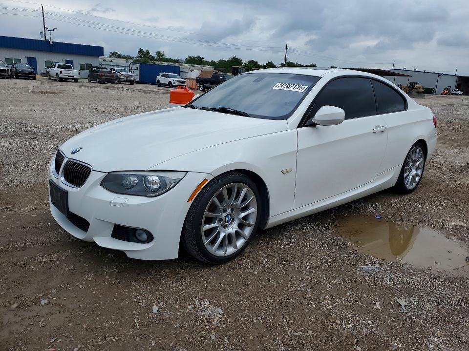 2013 BMW 3er VIN WBAKE3C50DE772202 COPART salvage auction — WATER/FLOOD, Tx - Salvage Title-Flood Damage, sold $1,200 on 2026-07-02 (photo 1)