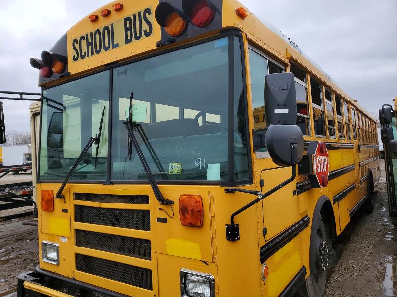 2012 Thomas Saf-t-liner efx VIN 1T88S4E20C1151254 COPART salvage auction — NORMAL WEAR, IL - CERTIFICATE OF TITLE, sold $1,450 on 2026-09-01 (photo 2)