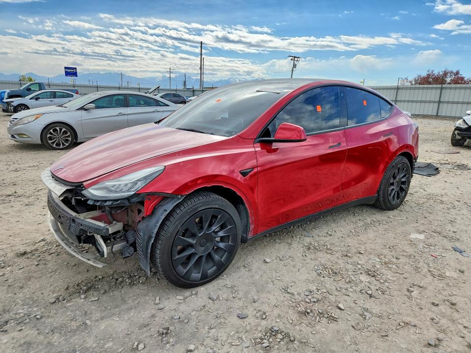 2023 Tesla Model y VIN 7SAYGAEEXPF587475 COPART salvage auction — SIDE, Ut - Salvage Certificate, sold $10,400 on 2026-07-31 (photo 1)