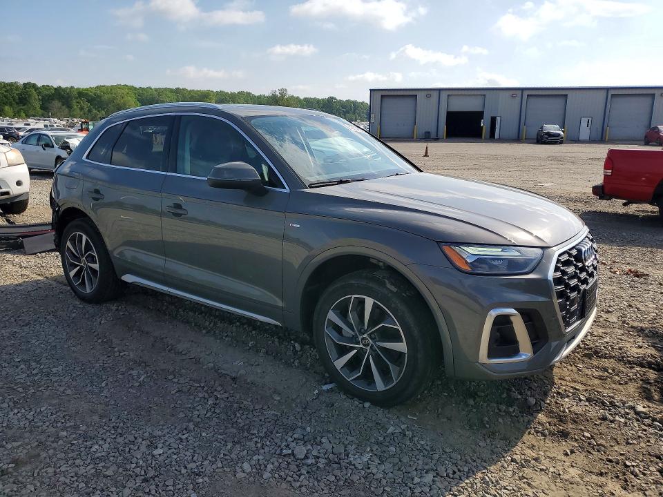 2023 Audi Q5 VIN WA1EAAFY4P2062208 COPART salvage auction — REAR END, Id - Salvage Certificate Of Title, sold $14,600 on 2026-07-08 (photo 4)