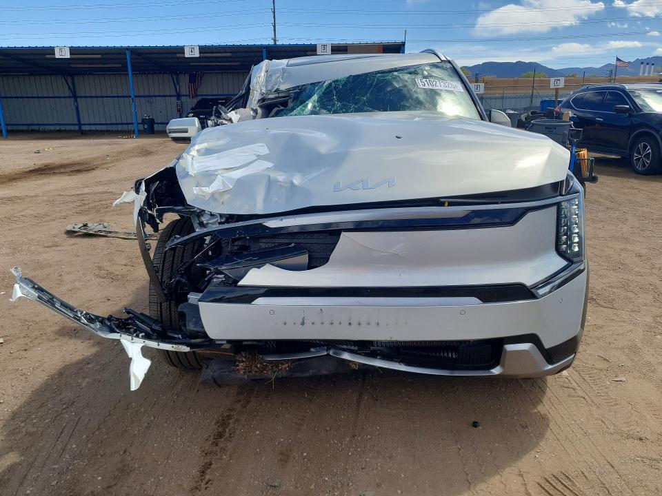 2026 Kia Ev9 VIN 5XYADFS53TG005020 COPART salvage auction — ROOF, CO, sold $6,800 on 2026-07-20 (photo 5)