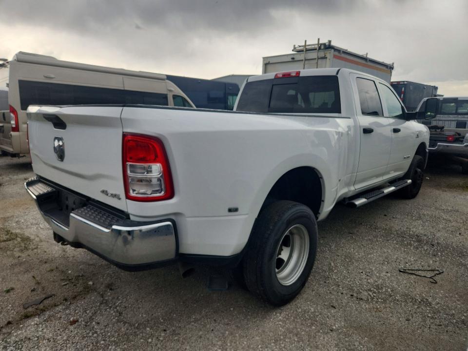 2022 Ram 3500 VIN 3C63RRGL9NG135415 COPART salvage auction — MECHANICAL, In - Certificate Of Title (P), sold $12,700 on 2026-07-29 (photo 3)
