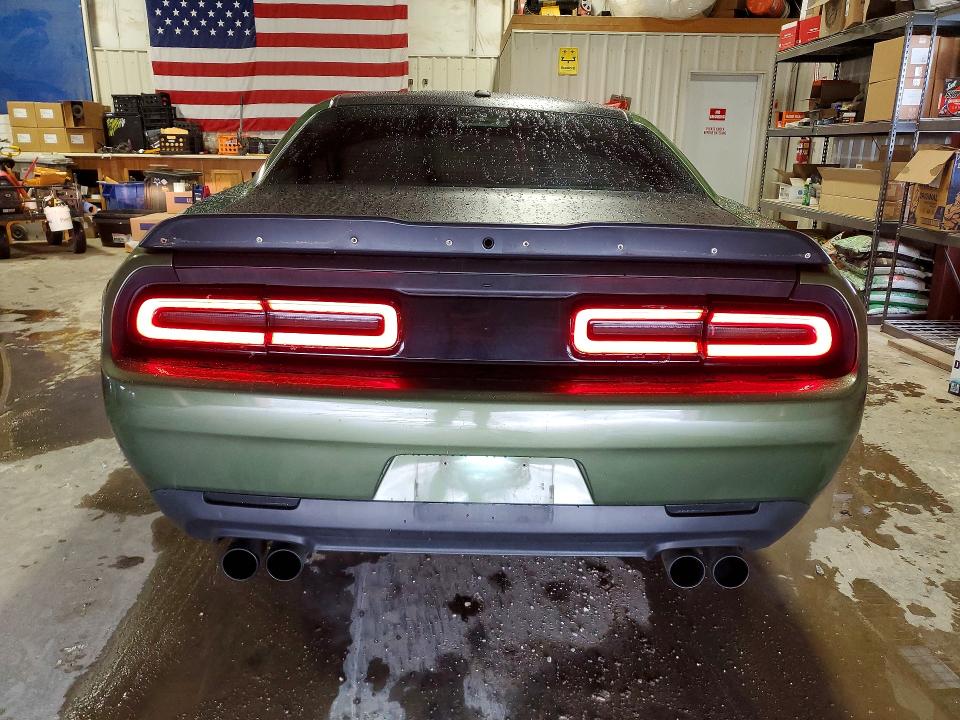 2018 Dodge Challenger VIN 2C3CDZAG4JH251350 COPART salvage auction — SIDE, Tx - Salvage Vehicle Title, sold $2,250 on 2026-08-11 (photo 6)
