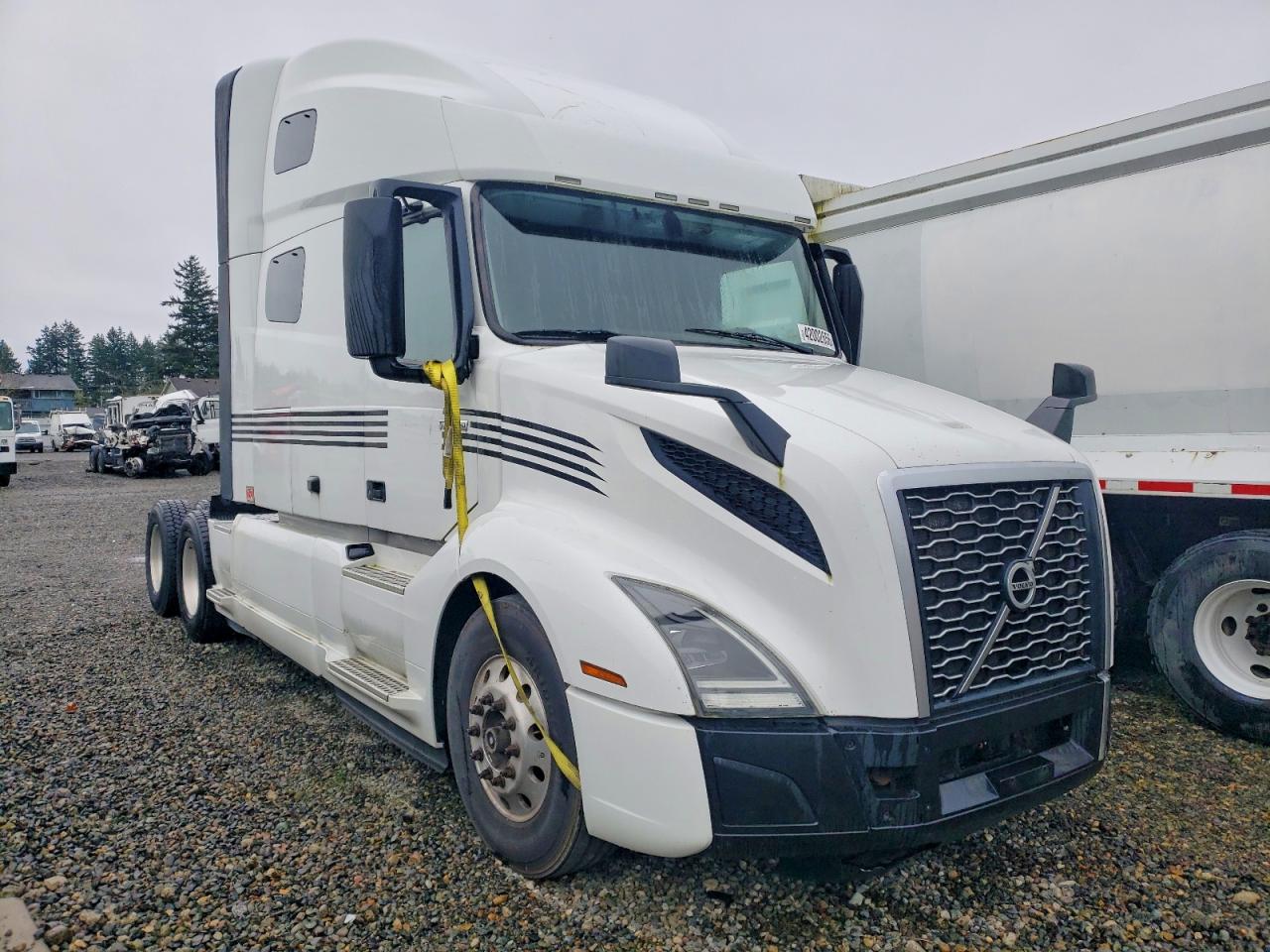 2019 Volv Vn VIN 4V4NC9EH8KN193833 COPART salvage auction — Mechanical, PA - CERT OF TITLE, sold $11,100 on 2026-07-07 (photo 1)