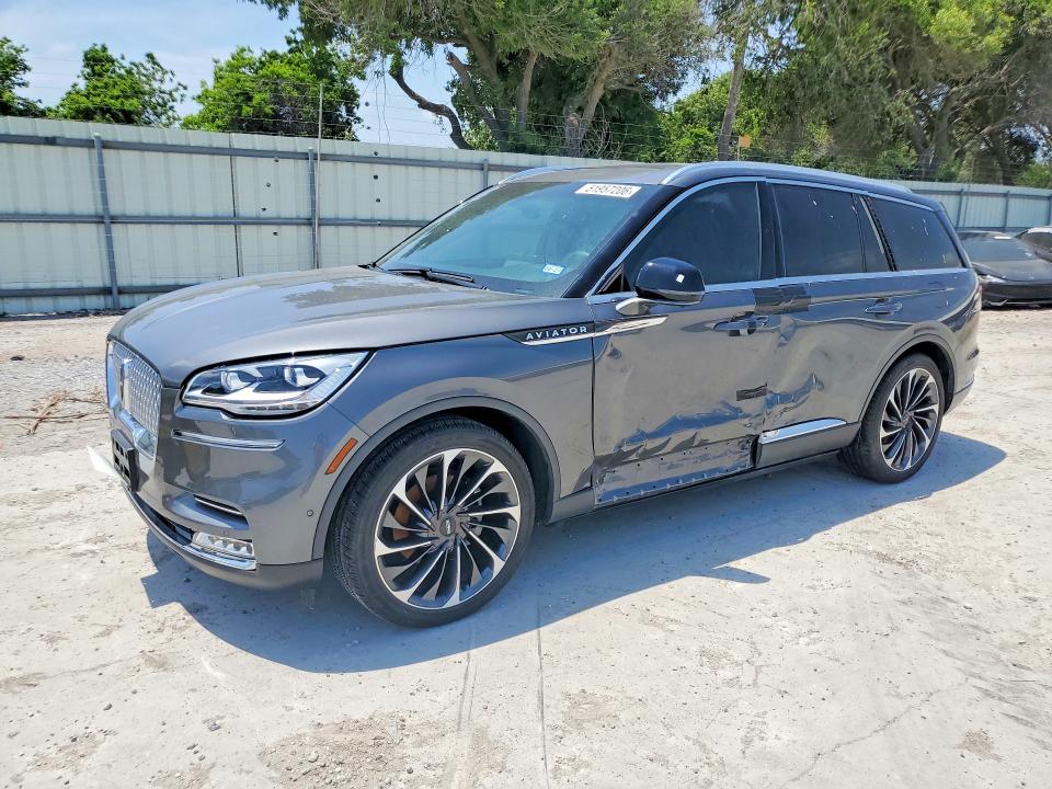 2024 Lincoln Aviator VIN 5LM5J7WC6RGL05898 COPART salvage auction — SIDE, Tx - Salvage Vehicle Title, sold $21,900 on 2026-07-27 (photo 1)