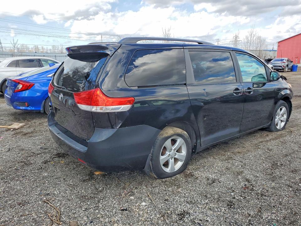 2013 Toyota Sienna VIN 5TDKA3DC9DS016972 COPART salvage auction — FRONT END, On - Permit No Brand - Unfit, sold $175 on 2026-07-28 (photo 3)