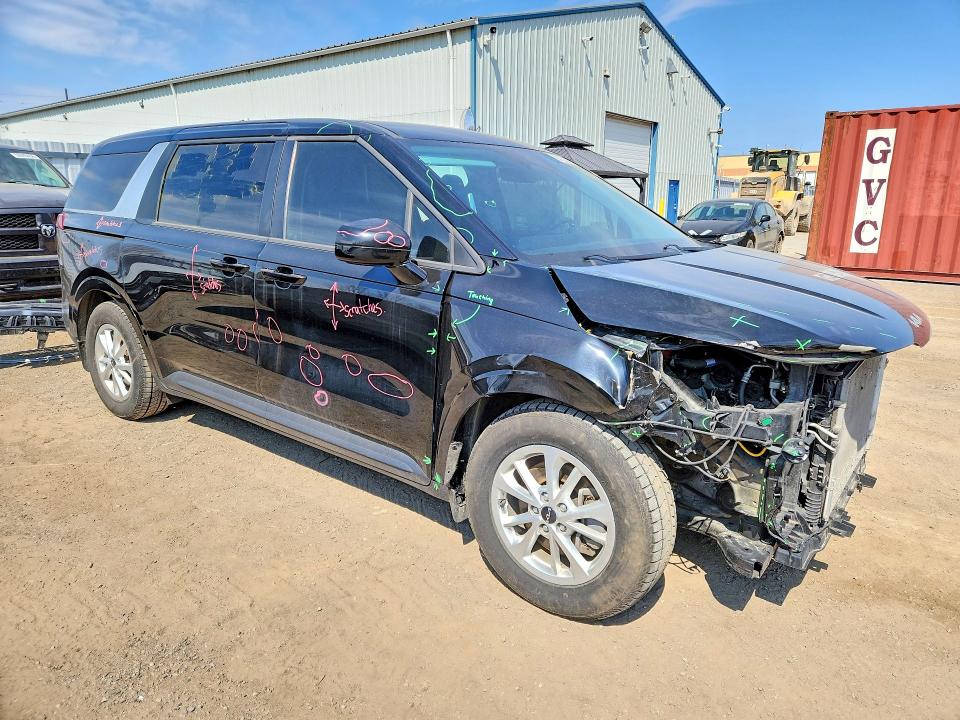 2023 Kia Carnival VIN KNDNB5H39P6202547 COPART salvage auction — FRONT END, On - Permit No Brand - Unfit, sold $9,100 on 2026-07-28 (photo 4)