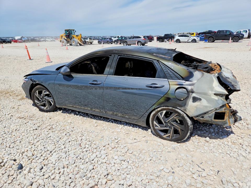 2024 Hyundai Elantra VIN KMHLS4DG4RU822324 COPART salvage auction — BURN, TX - CERTIFICATE OF TITLE, sold $1,100 on 2026-07-02 (photo 2)