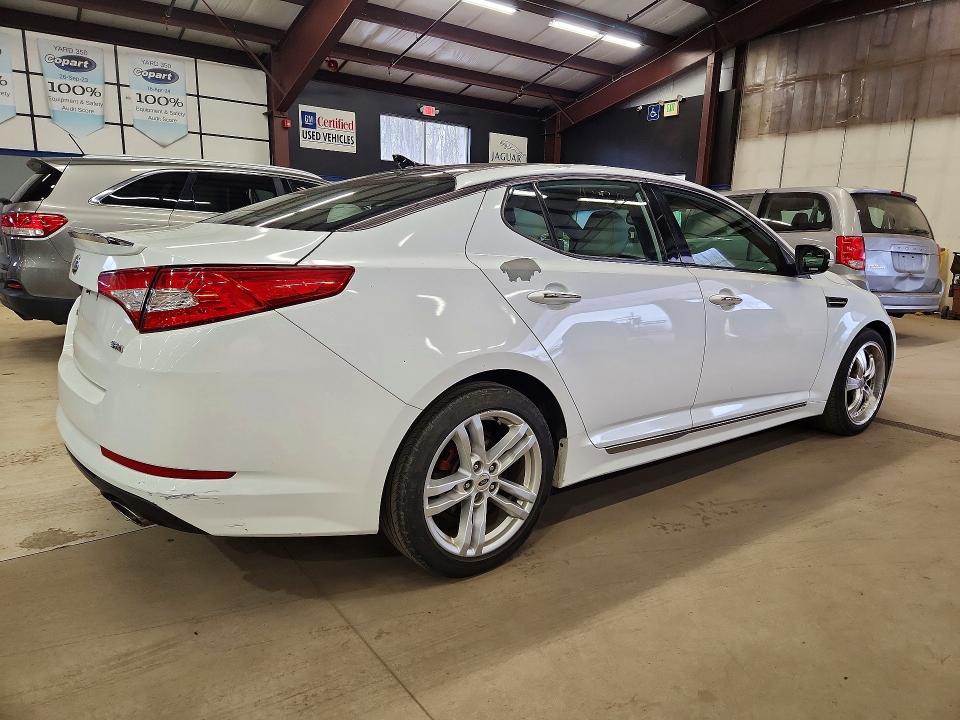 2013 Kia Optima VIN 5XXGR4A69DG162406 COPART salvage auction — MINOR DENT/SCRATCHES, Ct - Certificate Of Title, sold $2,500 on 2026-07-18 (photo 3)
