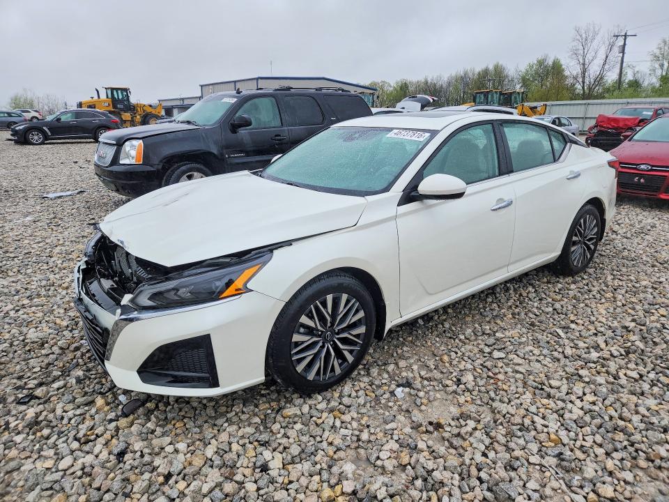 2023 Nissan Altima VIN 1N4BL4DV9PN302421 — COPART salvage auction photo