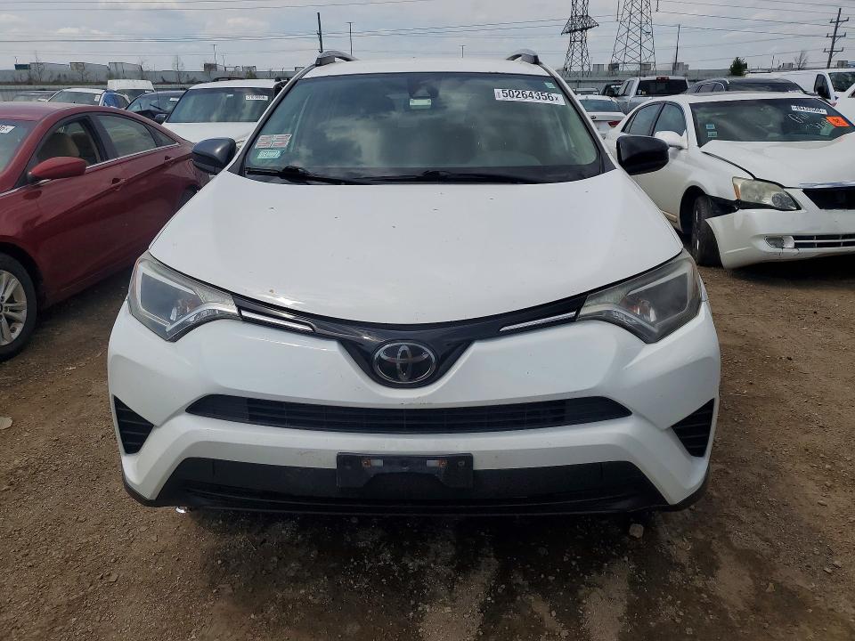 2018 Toyota Rav 4 VIN JTMBFREV2JJ210336 COPART salvage auction — SIDE, Il - Salvage Certificate, sold $5,200 on 2026-07-30 (photo 5)