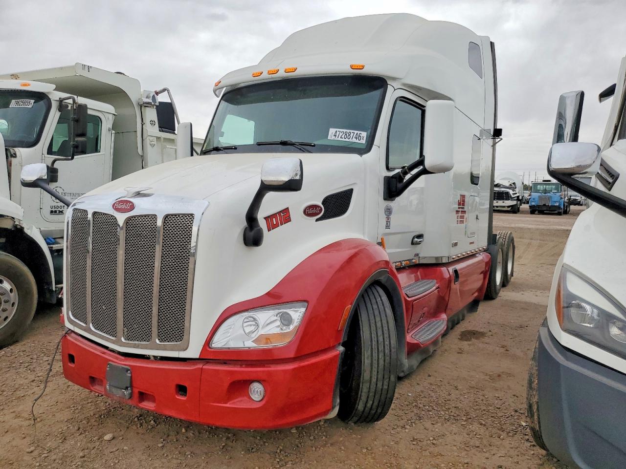 2021 Peterbilt 579 VIN 1XPBDP9X8MD720665 COPART salvage auction — Front End, AZ - CERT OF TITLE - SALVAGE, sold $9,900 on 2026-10-15 (photo 2)