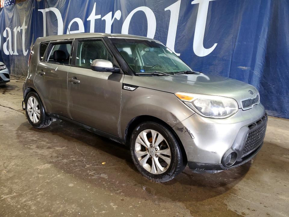 2015 Kia Soul VIN KNDJP3A5XF7129200 COPART salvage auction — VANDALISM, Id - Salvage Certificate Of Title, sold $300 on 2026-07-28 (photo 4)
