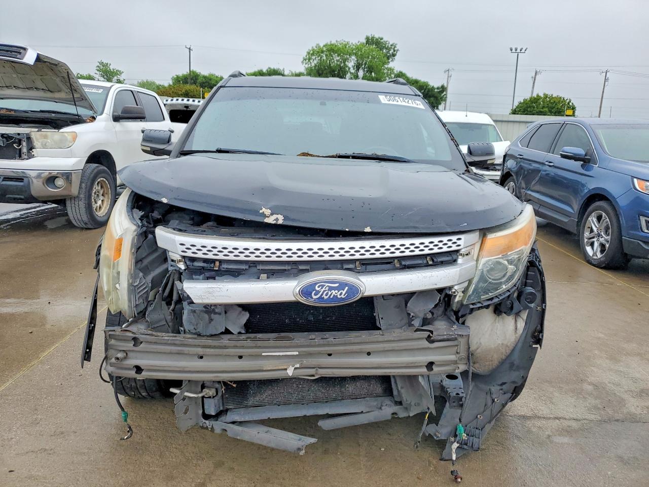 2012 Ford Explorer VIN 1FMHK7D85CGA51684 COPART salvage auction — Front End, TX - SALVAGE VEHICLE TITLE, sold $925 on 2026-06-25 (photo 5)