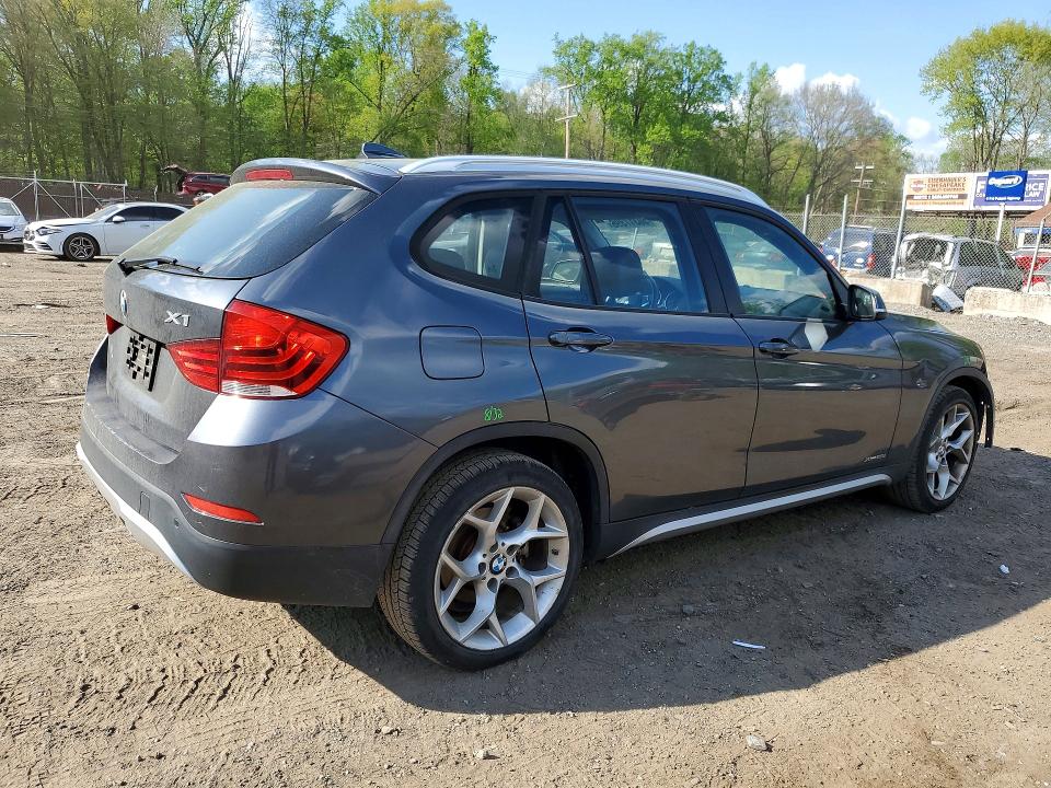 2015 BMW X1 VIN WBAVL1C56FVY34289 COPART salvage auction — FRONT END, Md - Cert Of Salvage > 75% Damage, sold $1,650 on 2026-07-02 (photo 3)