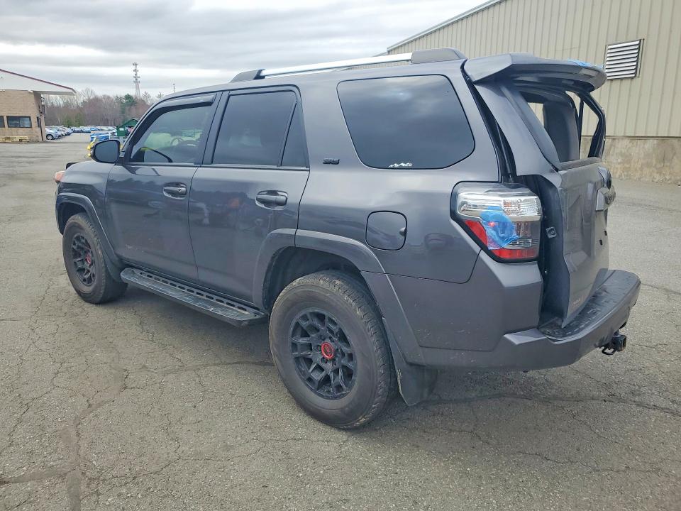 2022 Toyota 4runner VIN JTENU5JR4N5982867 COPART salvage auction — REAR END, Sc - Cert Of Title-Salvage, sold $7,200 on 2026-07-21 (photo 2)