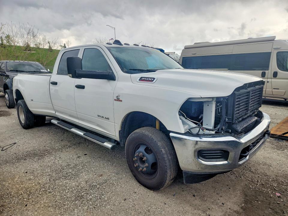 2022 Ram 3500 VIN 3C63RRGL9NG135415 COPART salvage auction — MECHANICAL, In - Certificate Of Title (P), sold $12,700 on 2026-07-29 (photo 4)