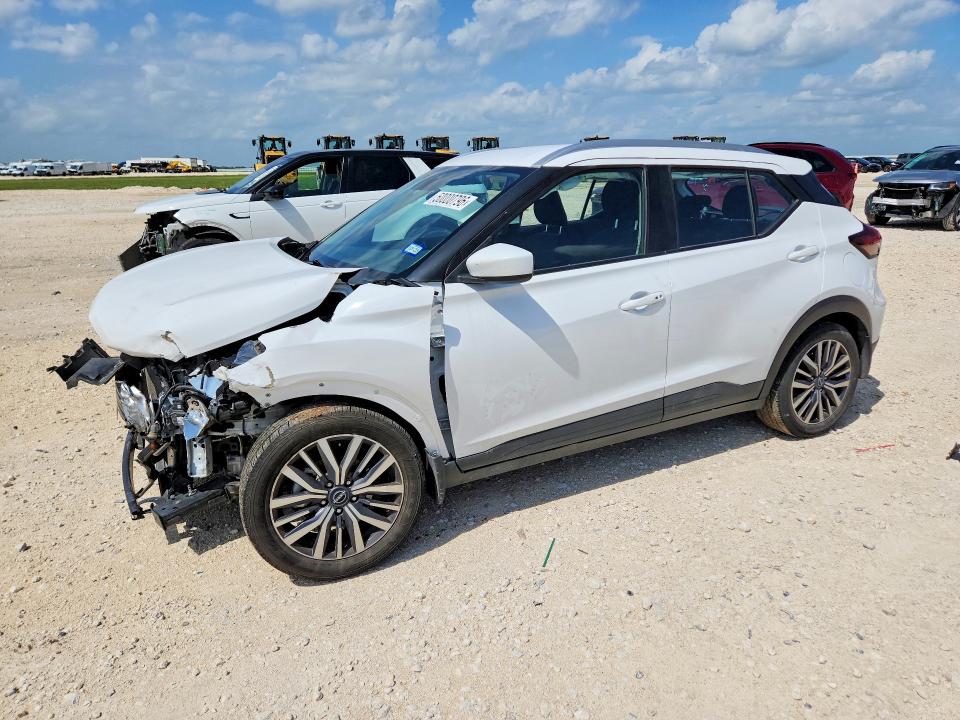 2023 Nissan Kicks VIN 3N1CP5CV2PL508564 COPART salvage auction — FRONT END, Salvage Title, sold $1,050 on 2026-07-09 (photo 1)
